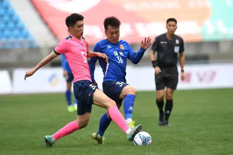 法国乙级联赛：梅斯 VS 巴黎FC